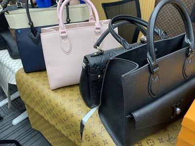 莆田公安破获“7·13”假冒海外代购箱包案