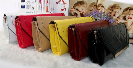 天泽皮具 匠心品质引领箱包销售新潮流，加盟连锁火热招募中